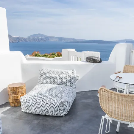 Gaia Oia